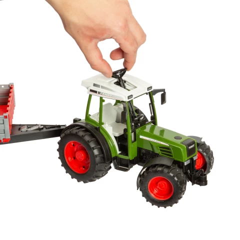 Играчка трактор Fendt 209S с ремарке